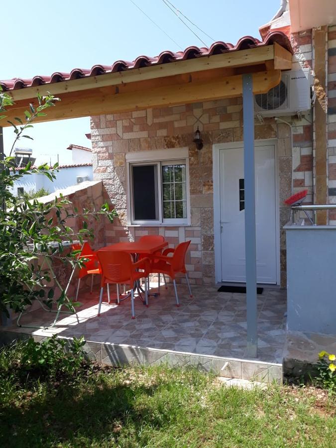Ylli Mance Apartman *